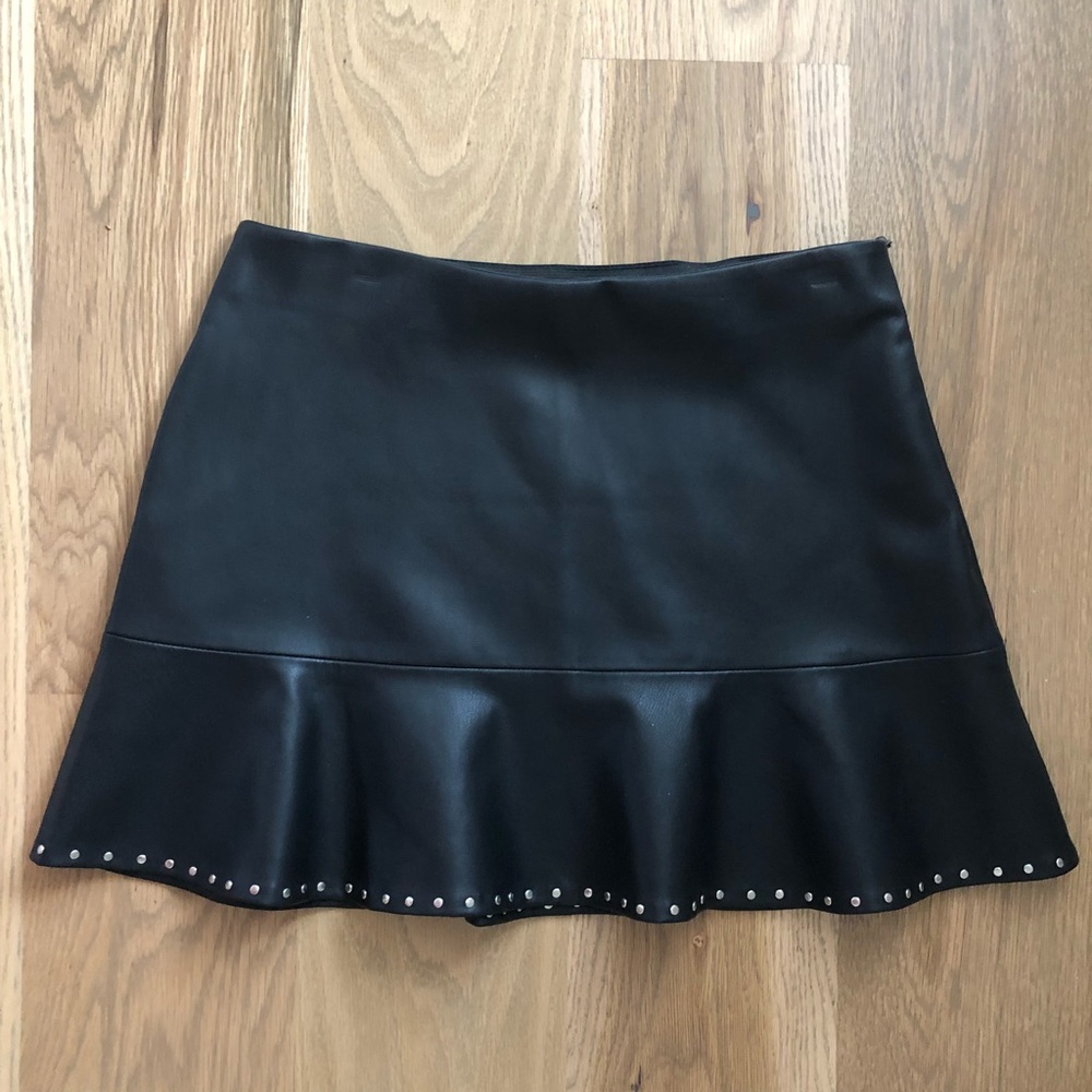 FAUX LEATHER ZARA SKIRT